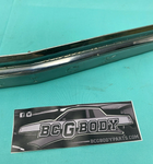 1981-1983 Gbody Buick Regal Center Grille Upper Molding Trim Emblem Bar OEM GM