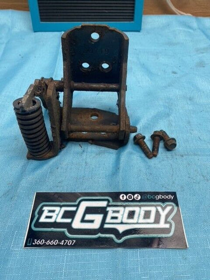 1978-1988 Gbody Regal T-Type Left Hand Upper Door Hinge W/Screws OEM GM