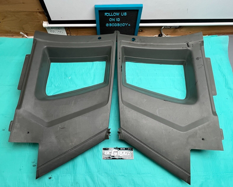 1981 - 1988 Gbody Cutlass Upper Rear Sail Quarter Panel Pair Gray LH RH OEM GM