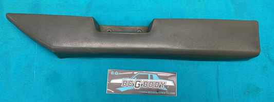 1978-1988 Gbody Monte Arm Rest Pad Regal Cutlass El Camino RH OEM Genuine GM