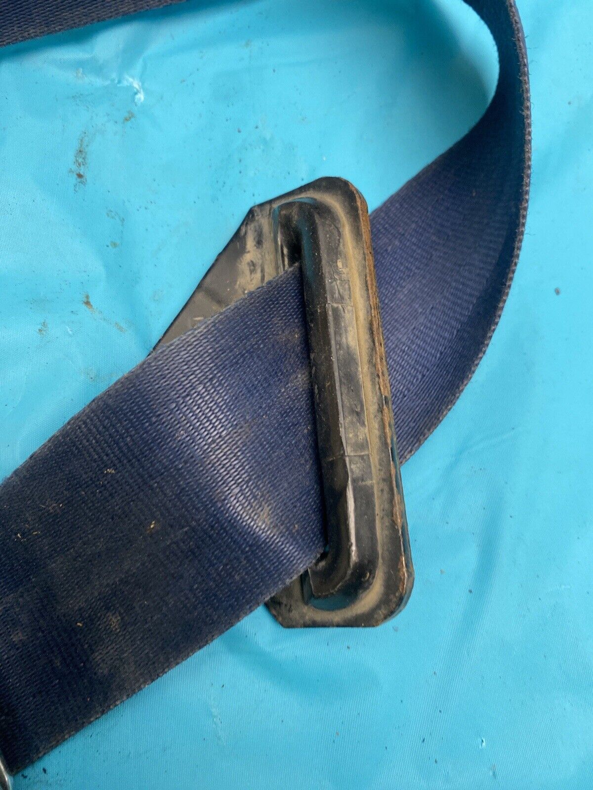 1978-1988 Gbody Rear Bench Seat Seatbelt Strap Monte Cutlass Burgundy OEM GM