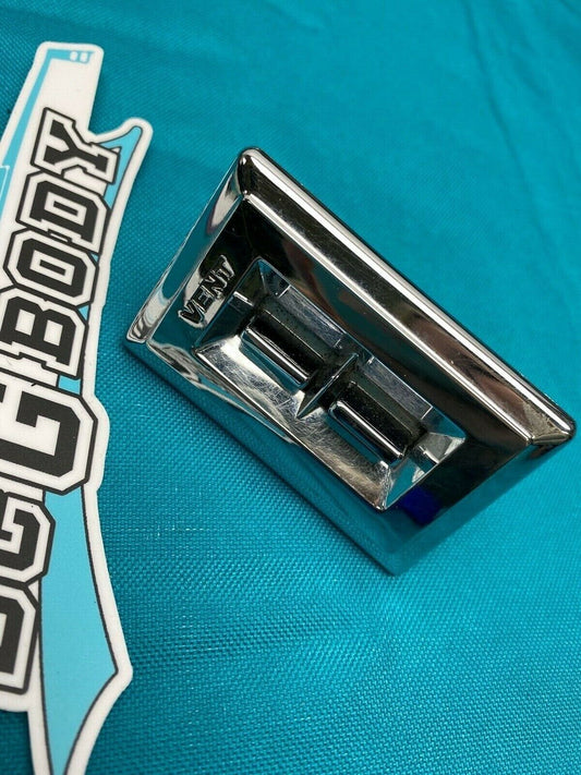 1978 - 1988 Gbody Olds Regal Monte Dash Vent Switch Cover Insert Chrome OEM GM