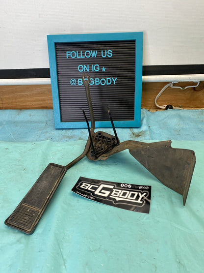 1978-1988 Gbody Monte Carlo Accelerator Gas Pedal OEM GM