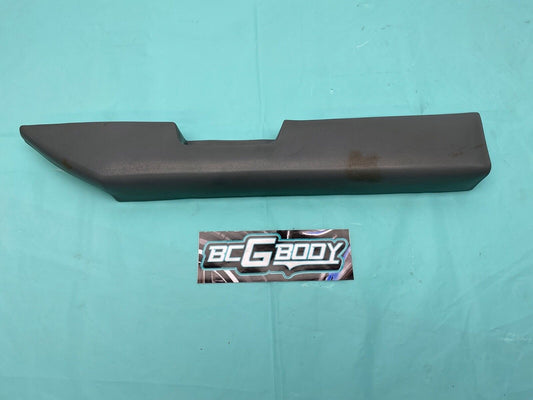 1978 - 1987 Gbody Malibu Cutlass Monte Regal RH Armrest Pad Blue/Gray OEM GM