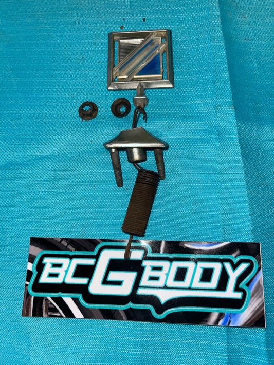 1981 - 1987 Gbody Buick Regal Hood Emblem OEM Genuine GM