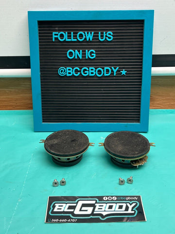 1981 - 1988 Gbody Monte Regal Cutlass Dash Speaker Pair w/ Hardware OEM GM