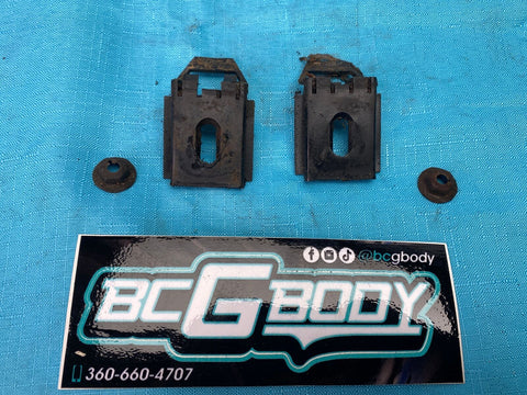 1981-1987 Gbody Buick Regal Rear Glass Stops OEM GM