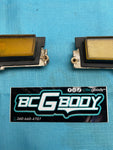 1981 - 1986 Chevrolet Monte Carlo Front Marker Lights Assembly Pair OEM GM