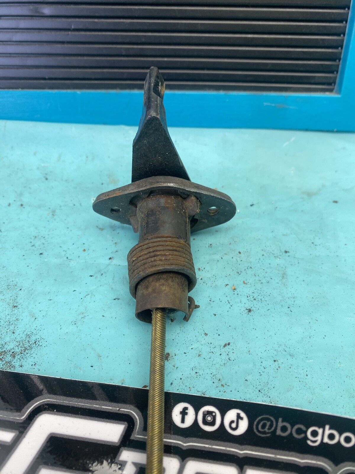 1978 - 1987 Gbody Regal Cutlass Monte Seatbelt Tensioner Release Switch OEM GM